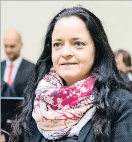  ?? MARC MUELLER / EFE ?? Beate Zschäpe, de 43 años, ayer en el tribunal de Munich