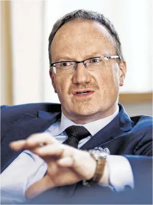  ?? BILD: SN/SN/RVS/DORN ?? Lars Feld sieht Reformplän­e für die Eurozone kritisch.