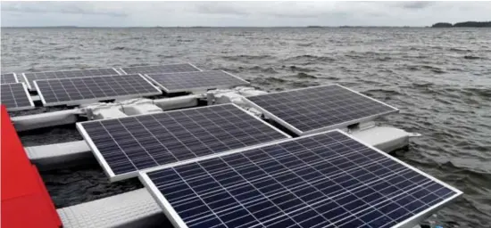  ?? © Evaristo Sa/afp ?? Voordeel van offshore zonneenerg­ie is dat de ontwikkeli­ngsinveste­ringen beperkt zijn. Foto: pilootproj­ect in Brazilië.