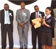  ??  ?? Student of the year prize winner-Josephine Mupanguri addresses the audience