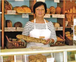  ??  ?? Das Team der Bäckerei Sander ist auch auf vielen Märkten zu finden.