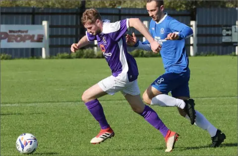  ??  ?? Wexford’s James Peare in full flight during their opening group game against the A.U.L.