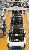  ?? Foto: Willnow, dpa ?? Produktion des e3 von BMW im Werk in Leipzig.