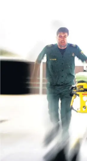  ??  ?? > The Wales Ambulance Service implemente­d a new clinical response model