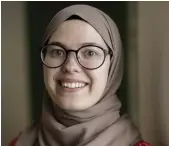  ??  ?? Det är för att jag är nyfiken. Inte för att jag har blivit ihop med en man, säger Julia Uusitalo-Kemi som har konvertera­t till islam och börjat gå i moskén i Kiruna.