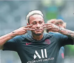  ??  ?? Neymar no fue convocado para el primer partido del PSG en el inicio de la Ligue 1. El brasileño agiliza su salida del club parisino.