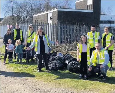  ??  ?? Well done
The Cleland clean-up was a huge success