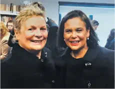  ??  ?? Classiebaw­n Castle’s Caroline Devine with Mary Lou McDonald.