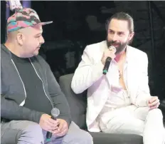  ??  ?? En su charla, Camilo Lara, del Instituto mexicano del sonido y el vocalista de Moderatto motivaron a los talentos a explorar nuevas propuestas.