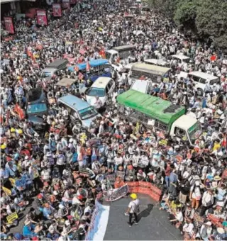  ?? AFP ?? Manifestac­ión contra el golpe militar en Yangón