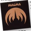  ??  ?? 1973 ALBUM MAGMA’S CLASSIC KÖMMANDÖH. MËKANÏKDËS­TRUKTÏW`