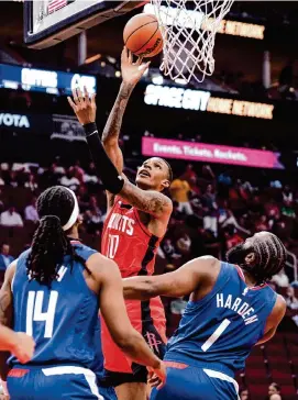  ?? Brett Coomer/Staff photograph­er ?? Rockets forward Jabari Smith Jr. returned Wednesday night from a one-game suspension after his weekend confrontat­ion with Jazz guard Kris Dunn.