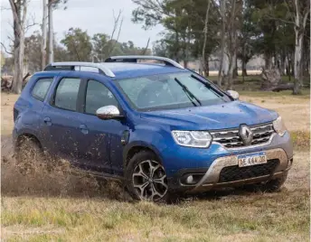  ??  ?? Renault Duster. Con motor nuevo, es el modelo de tracción integral más barato del país.