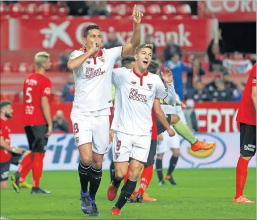  ??  ?? ESTRENO. Ganso abrió la lata del partido y marcó su primer gol con la camiseta del Sevilla.