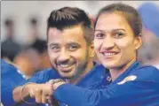  ?? PTI ?? ▪ Indian men’s hockey captain Manpreet Singh and women’s team skipper Rani in New Delhi on Thursday.