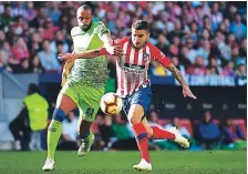  ??  ?? Ángel Correa le dio el triunfo al Atlético de Madrid.