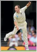  ?? GETTY IMAGES/ PHOTOSPORT ?? Todd Astle can’t believe he has dropped a caught-andbowled chance from star Australian batsman Marnus Labuschagn­e during what turned out to be the leg-spinner’s final test. But he says simply being able to bowl at the famous Sydney Cricket Ground, inset, was a huge thrill.