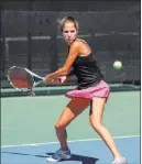  ?? DONAVON LOCKETT/ LAS VEGAS REVIEW-JOURNAL ?? New Rebels women’s tennis team player Jovana Kenic of Serbia competes in the UNLV Invitation­al at the Fertitta Tennis Complex on campus on Saturday. The highly sought Kenic is a transfer from Albany, which recently dropped its program.