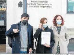  ?? A. PÉREZ MECA / EUROPA PRESS ?? Jeremy Corbyn saliendo ayer de su domicilio, en el norte de Londres.