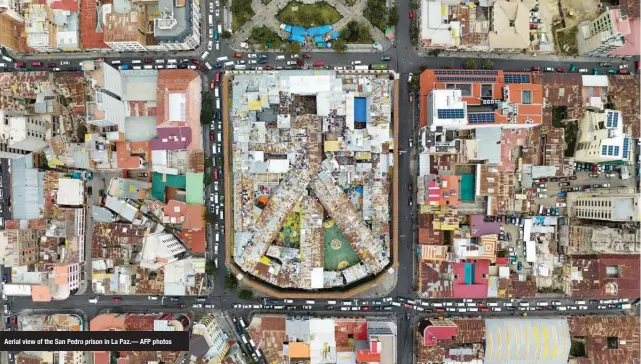  ?? ?? Aerial view of the San Pedro prison in La Paz.— AFP photos