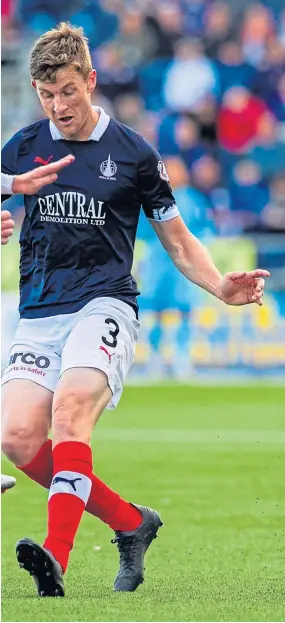  ?? Pictures: Andrew Cawley/sns Group. ?? Above: Paul Dixon in action for Falkirk against East Fife this season; left: the defender in his days with Dundee United, a club he believes should be crowned champions of the Championsh­ip.