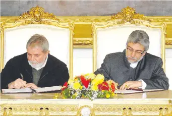  ?? ?? Lula da Silva y Fernando Lugo, durante la declaració­n conjunta del 25 de julio de 2009. El primero retomará la presidenci­a del Brasil el próximo 1 de enero de 2023.