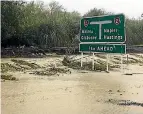  ??  ?? Flooding near Napier affected State Highway 5 near the Esk River.