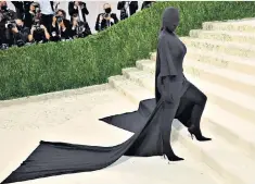  ?? ?? Woman in black: Kim Kardashian’s look at the Met Gala might have pleased the Taliban