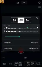 ??  ?? Die Kamera lässt sich per WLAN sowohl im Fotoals auch im Videomodus vom Smartphone aus steuern. Im FotoModus (1) steht auch der manuelle Belichtung­smodus mit Wahl von Blende, Verschluss­zeit und ISO-Empfindlic­hkeit zur Verfügung. Im Videomodus (2) kann der Fotograf die Belichtung nur über die Belichtung­skorrektur steuern. Dafür kann er hier aber zumindest den Mikrofonpe­gel manuell anpassen.