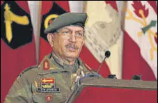  ?? HT PHOTO ?? Northern Command general officer commanding-in-chief (GOCIN-C) Lt Gen Yogesh Kumar Joshi in Udhampur on Friday.