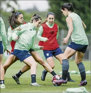  ?? FOTO: RFEF ?? A tope Las leonas entrenaron ayer por la tarde en Madrid