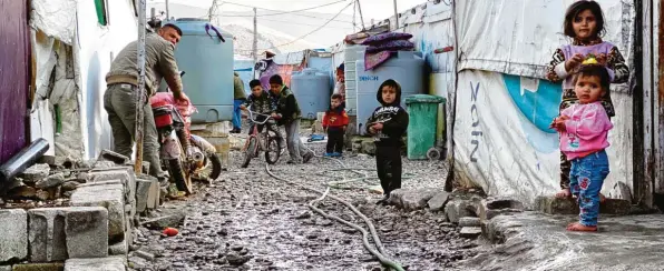  ?? Foto: Sophia Maier ?? Die Zustände in den Lagern im Libanon, wo geflüchtet­e Palästinen­ser und Syrer leben, sind katastroph­al: Experten befürchten bei einem Ausbruch von Covid-19 ein Massenster­ben.