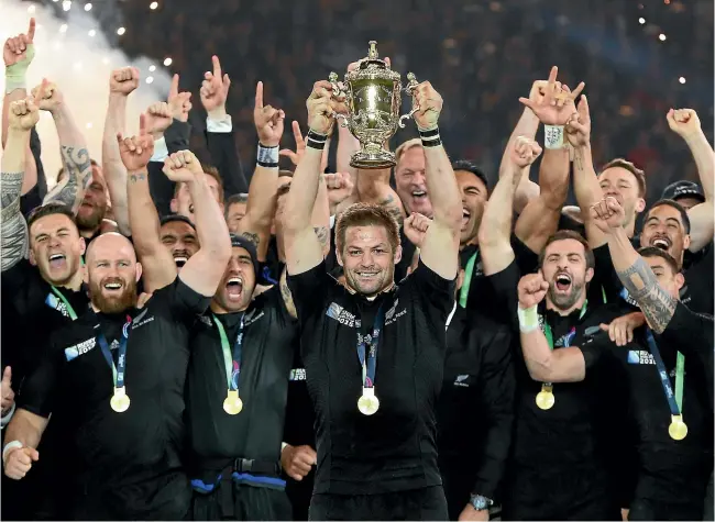  ?? GETTY IMAGES ?? Richie McCaw lifts the Webb Ellis Cup after the All Blacks beat Australia in the World Cup final in London in 2015.