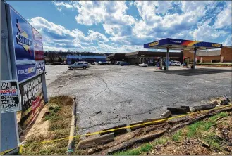  ??  ?? The Fairfield City Council agreed to partner with TL Property Rental and Nilles Holdings to ensure the public knows there are four businesses on the two lots at 465 and 479 Nilles Road.
