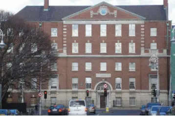  ??  ?? Maeve Sheehan LONG STANDING: The national maternity hospital at Holles Street in Dublin city centre