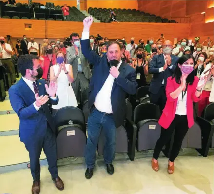  ?? ARCHIVO ?? Pere Aragonès, Oriol Junqueras y Marta Vilalta, en un acto de Esquerra