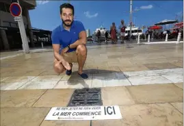  ?? (Photo Frank Muller) ?? Au port comme dans les autres quartiers de la ville, les plaques d’alerte ne passent pas inaperçues.