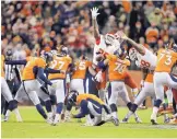  ?? JOE MAHONEY/ ASSOCIATED PRESS ?? Denver kicker Brandon McManus’ missed 62-yard field goal could be seen as the reason the Broncos lost to Kansas City last month. The players don’t see it that way.