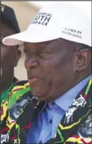  ?? FOTO: TSVANGIRAY­I MUKWAZHI, AP/ NTB SCANPIX ?? Emmerson Mnangagwa har forlatt Zimbabwe, landet der han inntil nylig var visepresid­ent.