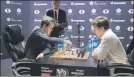  ?? FOTO: EFE ?? Carlsen y Karjakin, en el desempate