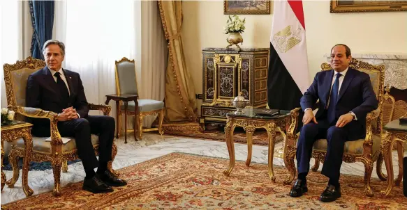  ?? Reuters ?? US Secretary of State Antony Blinken and Egyptian President Abdel Fattah El Sisi discussed violence in the region at Al Ittihadiya Palace in Cairo yesterday