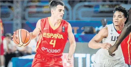  ?? FOTO: FIBA ?? Pol Figueras, base de la selección española, en el encuentro ante Estados Unidos en el Mundial Suib 19 masculino