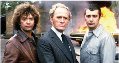  ?? Pictures: ALAMY, GETTY ?? BACK IN ACTION: The Profession­als’ Martin Shaw, Gordon Jackson and Lewis Collins