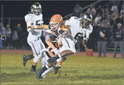  ?? AUSTIN HERTZOG - MEDIANEWS GROUP FILE ?? Spring-Ford’s Armante Haynes charges ahead on a first-down carry during the first half against Perkiomen Valley last season. The Pioneer Athletic Conference is following through on plans to stage a fall season.