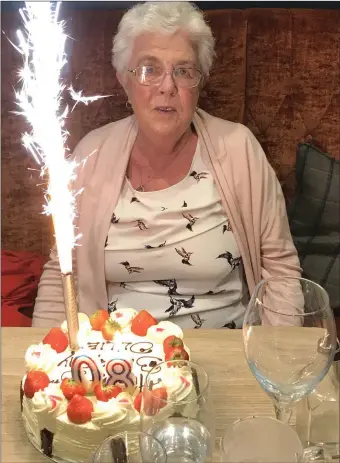  ??  ?? Treasurer of Bellewstow­n P & P club Ollie Hanratty celebratin­g her 80th birthday with the ladies of the club in the Glenside.