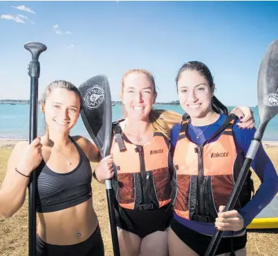  ?? Picture / Jason Oxenham ?? ASB Classic tennis players (from left) Lauren Davis, Madison Brengle and Christina McHale.