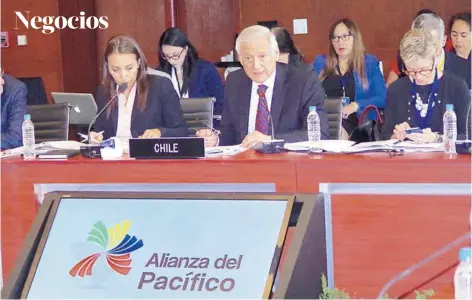  ?? FOTO: DIRECON ?? ►► El canciller, Heraldo Muñoz, en la reunión ministeria­l en México.