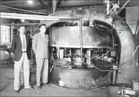  ??  ?? A VACUUM CHAMBER placed between the poles of a magnet was an even larger cyclotron, built in a pursuit of ever-larger machines to probe the atom’s structure.