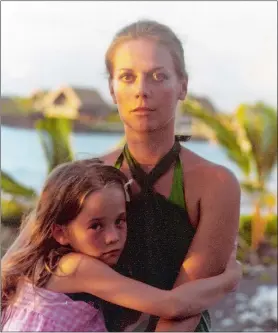  ?? HBO VIA AP ?? Actress Natalie Wood with her daughter Natasha Gregson Wagner in Hawaii in 1978 from the documentar­y “Natalie Wood: What Remains Behind.”