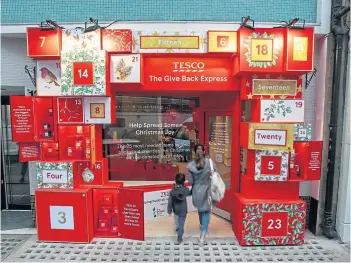  ?? Central London. ?? EVERY LITTLE HELPS: Tesco’s Give Back Express pop-up shop in